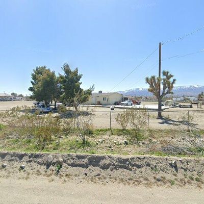 2775 Duncan Rd, Phelan, CA 92371