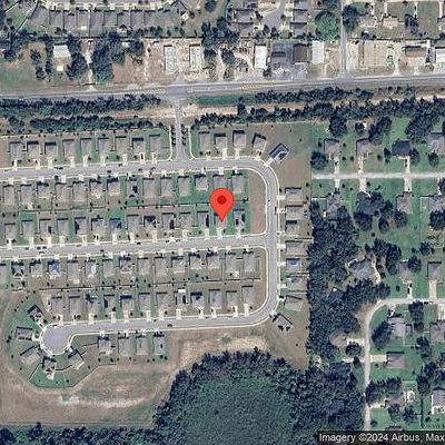 2777 Grand Central Ave, Tavares, FL 32778