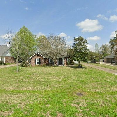 2436 Oak Alley Dr, Port Allen, LA 70767