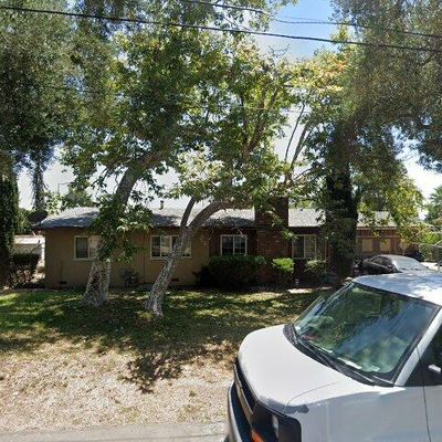 244 Laurel Dr, Altadena, CA 91001