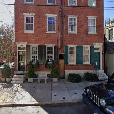 244 Queen St, Philadelphia, PA 19147