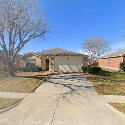 2445 Eagle Mountain Dr, Little Elm, TX 75068