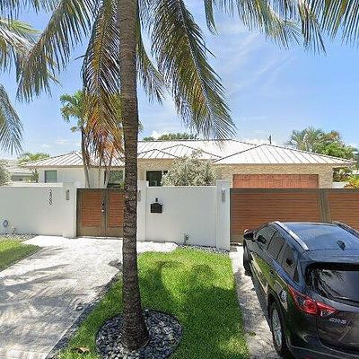 2460 Ne 36 Th St, Fort Lauderdale, FL 33308