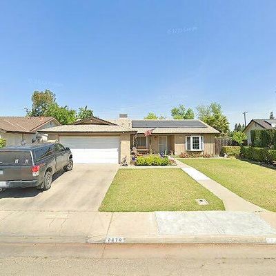 2470 4 Th St, Sanger, CA 93657