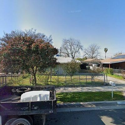 2474 S Sierra Vista Ave, Fresno, CA 93725