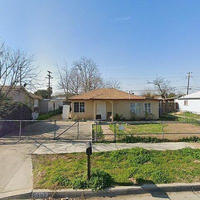 2492 S Price Ave, Fresno, CA 93725