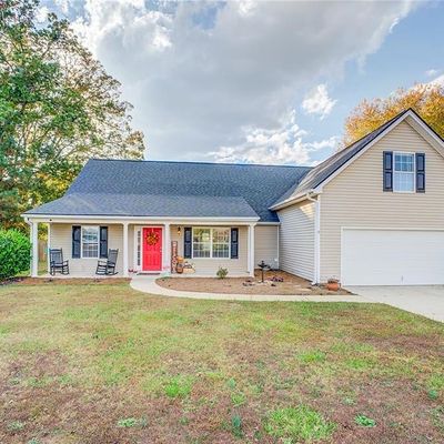 25 Creek Bend Trl, Oxford, GA 30054