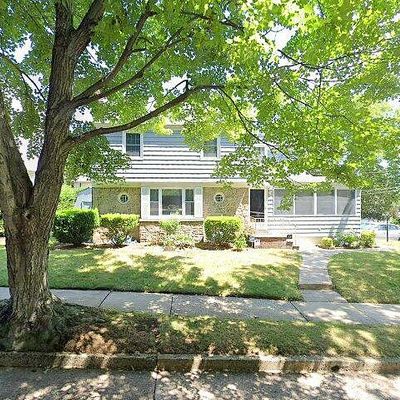 25 Evans St, Rutherford, NJ 07070