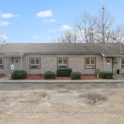 25 State St, Baden, PA 15005