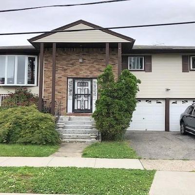 25 Teresa Pl, Hempstead, NY 11550