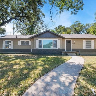 2500 Park Lake Dr, Waco, TX 76708