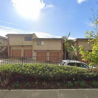 2503 E 21 St St #207, Signal Hill, CA 90755