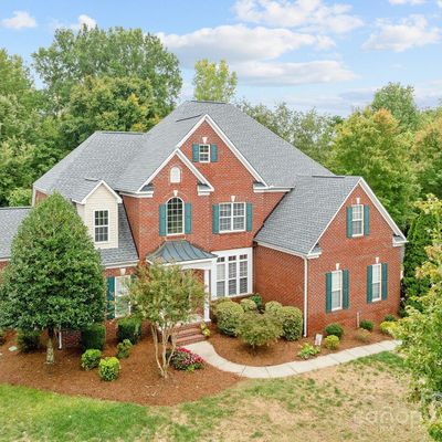 2504 Fallbrook Pl Nw, Concord, NC 28027