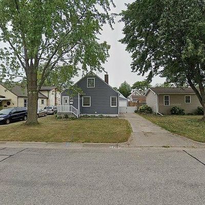 2506 Travis St, La Crosse, WI 54601