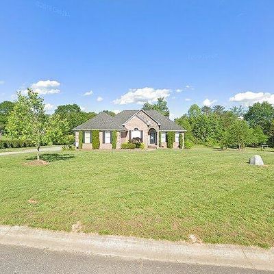 2513 Burton Estates Ln, Lincolnton, NC 28092