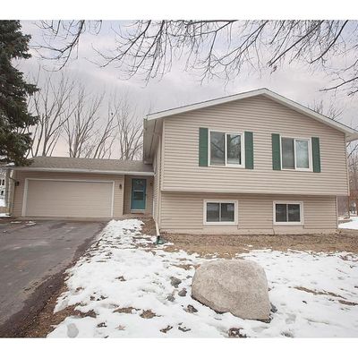 2516 E 125 Th St, Burnsville, MN 55337