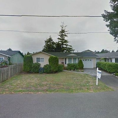 2516 Queen St, Seaside, OR 97138