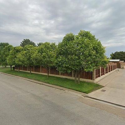 2517 Texas St, Perryton, TX 79070