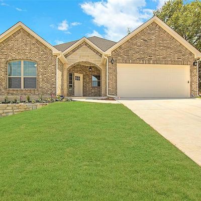 2519 Hillcrest Dr, Granbury, TX 76048