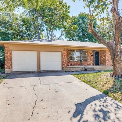 2526 Robin Ln, Garland, TX 75041