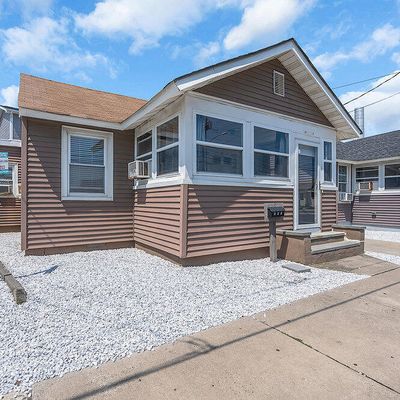 253 Ocean Avenue N, Point Pleasant Beach, NJ 08742