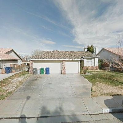 2541 Gemstone Ave, Palmdale, CA 93551