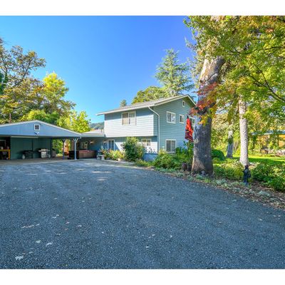 2559 Glenbrook Loop Rd, Riddle, OR 97469