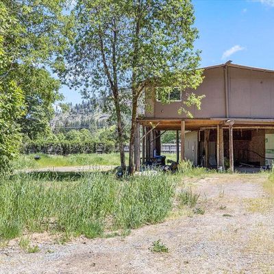 294 Thompson Creek Rd, Selma, OR 97538