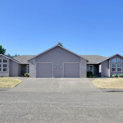 2945 Kalmia Ct, Sweet Home, OR 97386