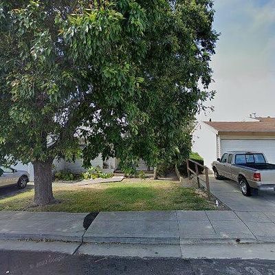 2956 Mullens Dr, San Pablo, CA 94806