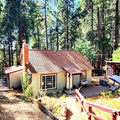 2972 Sunset Dr, Pollock Pines, CA 95726