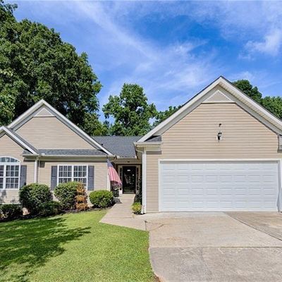 299 Hampton Oaks Cir, Villa Rica, GA 30180