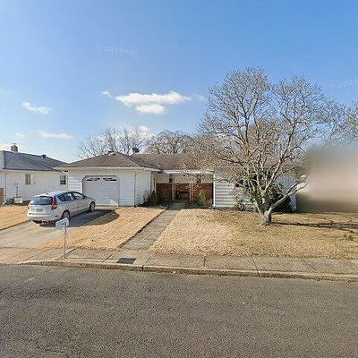 3 Basseterri St, Toms River, NJ 08757