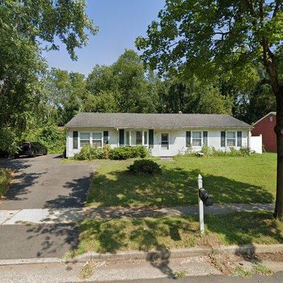 3 Brook Hollow Rd, Piscataway, NJ 08854