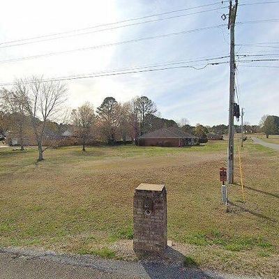 3 Frank Fwy, Iuka, MS 38852