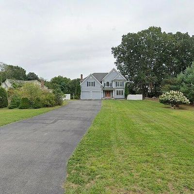 3 Main St, Norfolk, MA 02056