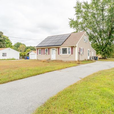 3 S Pine St, Plainfield, CT 06374