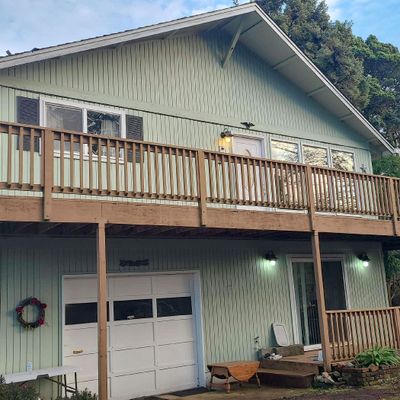 30 Division St, Depoe Bay, OR 97341