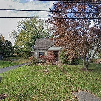 30 Maple Ave, Meriden, CT 06450