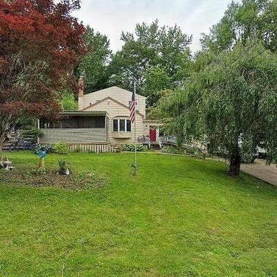 30 Wymore Ave, Coventry Township, OH 44319