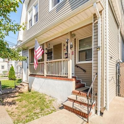 300 E Price St, Linden, NJ 07036