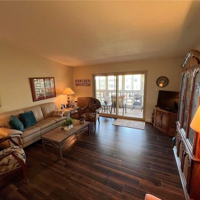 300 S Clinton St #7 D, Denver, CO 80247