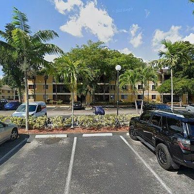 3001 N Oakland Forest Dr #104, Oakland Park, FL 33309