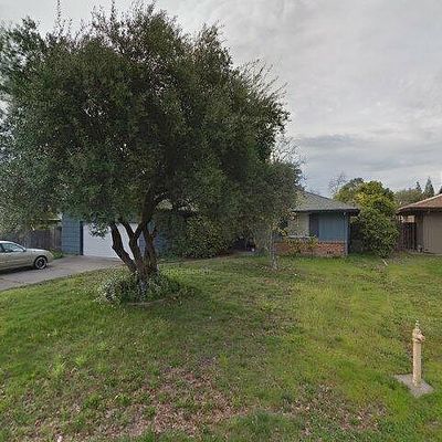 3004 Stanton Cir, Carmichael, CA 95608