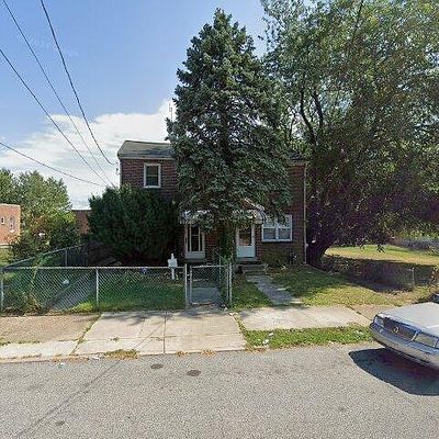 3007 W 10 Th St, Chester, PA 19013