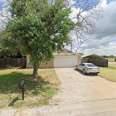 3009 Barnes Dr, Denton, TX 76209