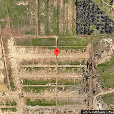 3009 Strawberry Farm Ln, Fort Worth, TX 76036