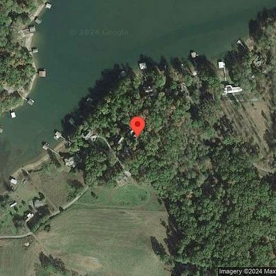 301 Hidden Cove Ln, Hayesville, NC 28904