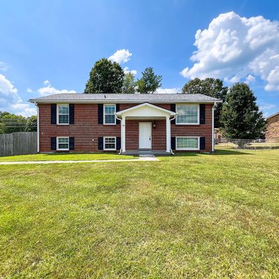 301 Jordan Rd, Clarksville, TN 37042