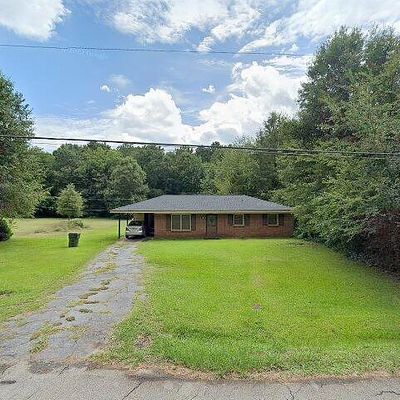 301 W Bonnell St, Oxford, GA 30054